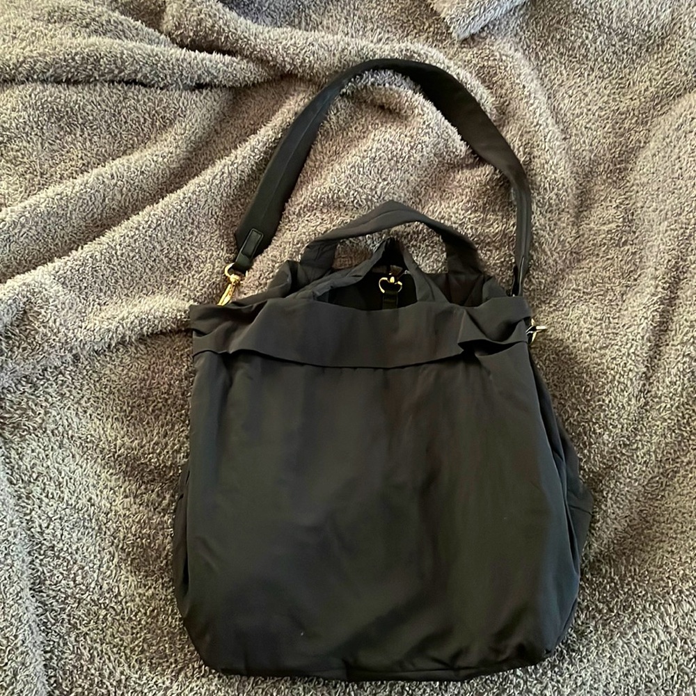 Lululemon On my level tote bag 19L